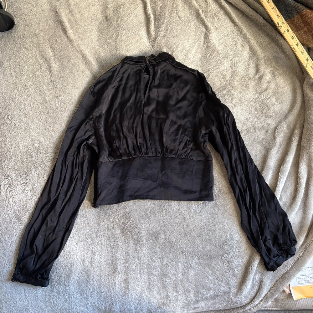 Zara Blouse Womens Small Black Long Sleeve Gathered Front Crop Top Ruched - Picture 4 of 4